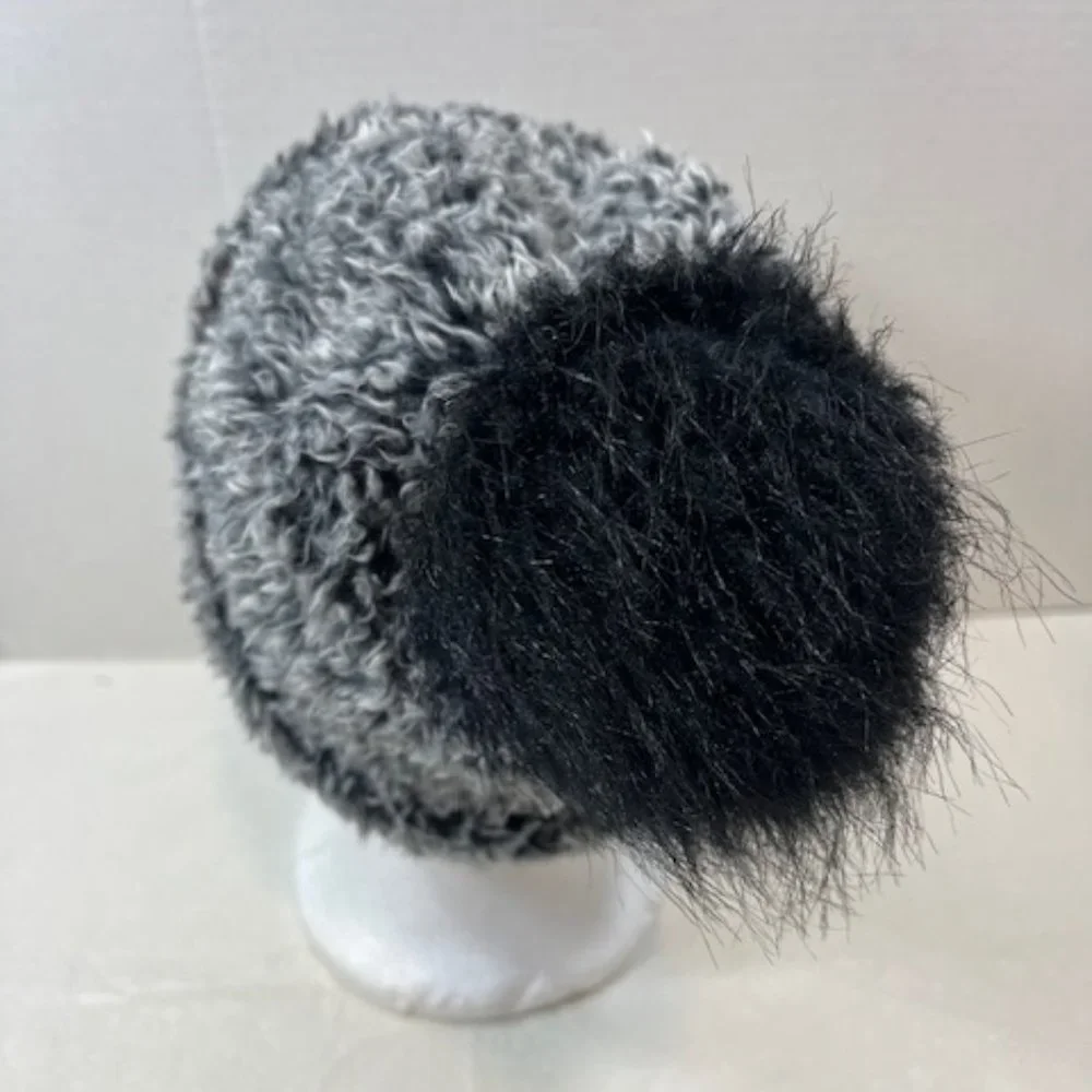 Aeropostale Black White Winter Beanie Hat Black Pom Pom Cotton Lining S/M